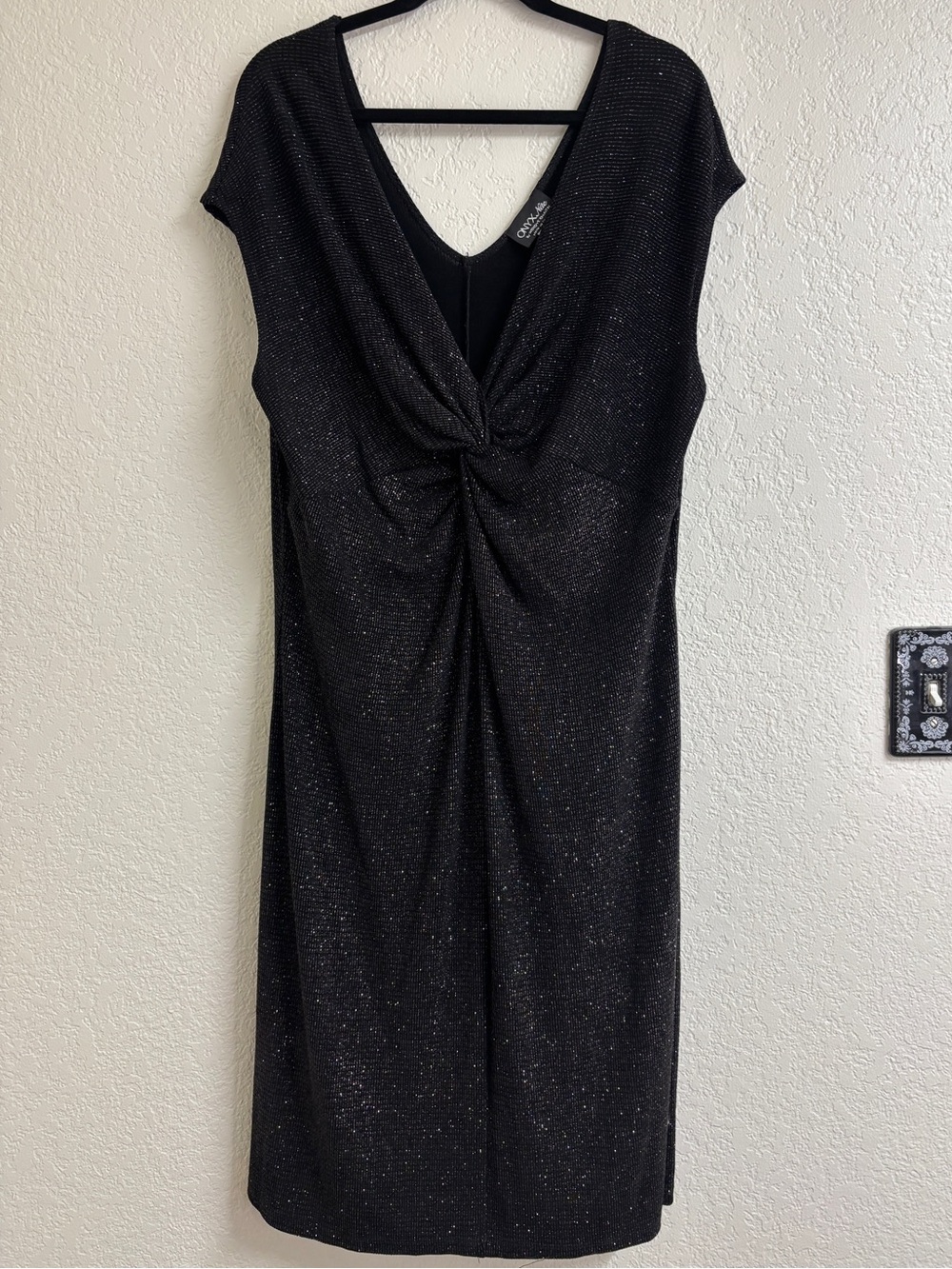 Vintage 90s ONYX Nite 22W Black Shimmer Twist Cocktail Holiday Glam Dress